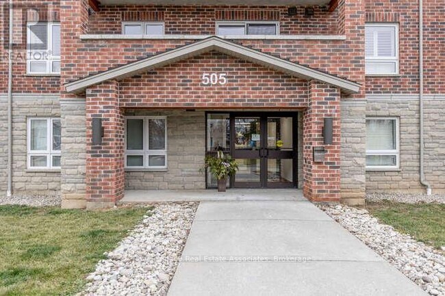 Building Photo - 505 Margaret St