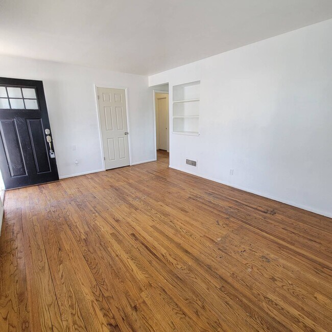 Foto del edificio - 2432 16th Ave