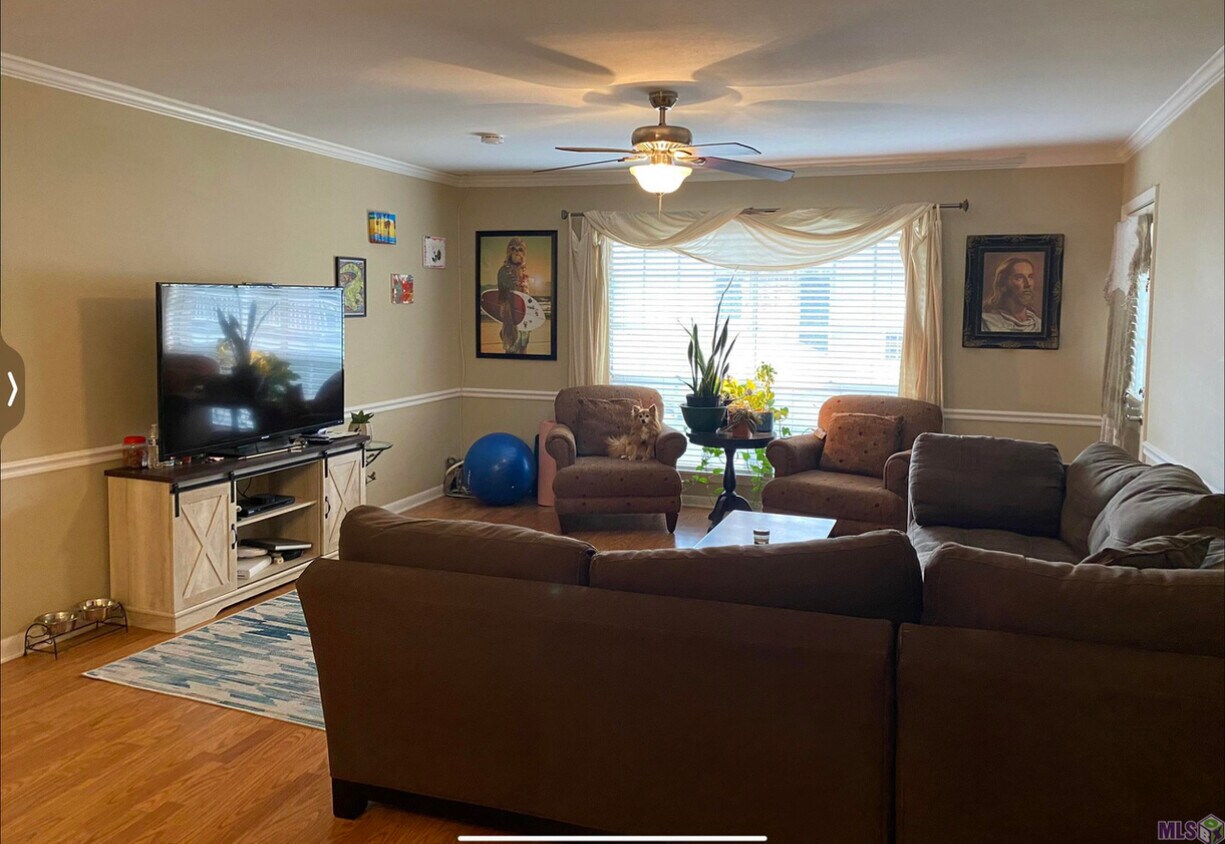 10434 Jefferson Hwy Unit e E, Baton Rouge, LA 70809 Condo for Rent in