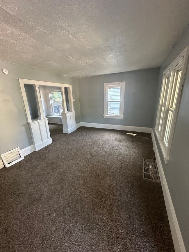 Foto del edificio - 2337 15th St SW