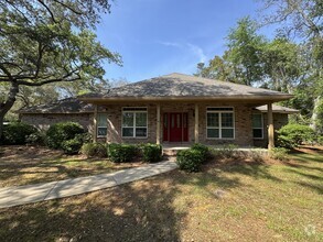 Building Photo - 220 Windsong Ct