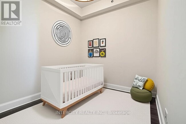 Photo du bâtiment - 520 Steeles Ave W