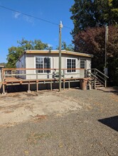 Building Photo - 1118 N Old Pacific Hwy
