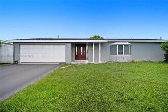 Building Photo - 9710 Sunset Strip