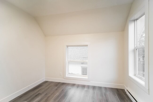 Foto del edificio - 135NE