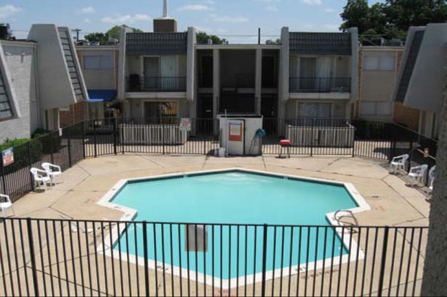 Pool - Rishi Village