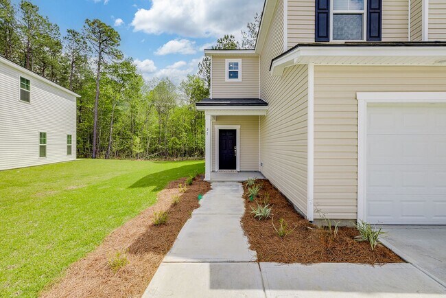 Foto del edificio - 4 bed, 2.5 bathroom spacious home in Pooler!