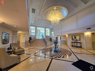 Building Photo - 2110 N Ocean Blvd