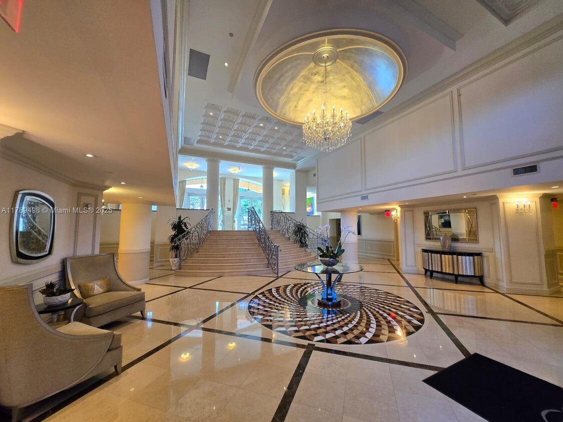 Foto principal - 2110 N Ocean Blvd