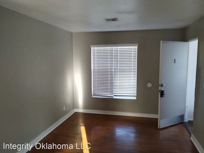 Foto del edificio - 2 br, 1 bath House - 2042 NW 25th 18E