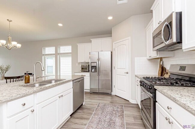 Foto del edificio - 1219 Foxtail Dr