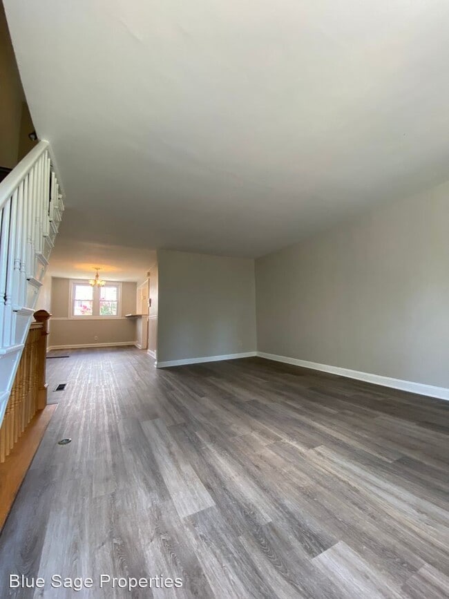 Building Photo - 3 br, 1 bath House - 337 N Bishop Ave