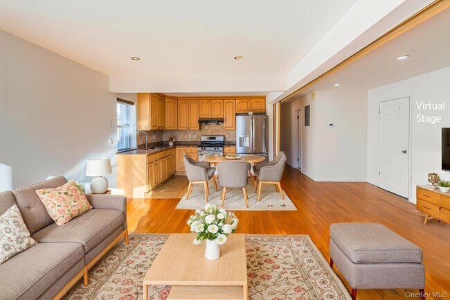 Foto del edificio - 245-63 61st Ave