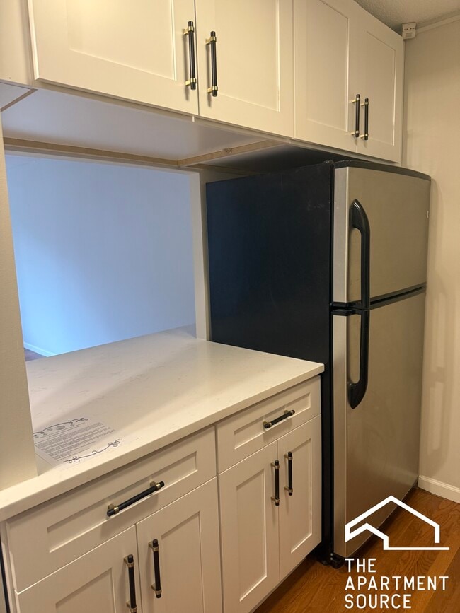 Foto del edificio - 1313 N Ritchie Ct