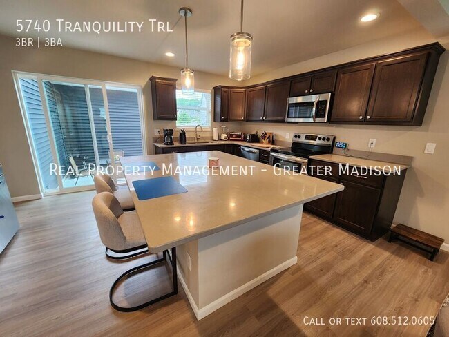 Foto del edificio - 5740 Tranquility Trl