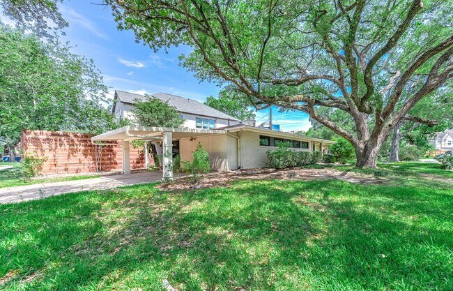 Foto del edificio - 6825 Bellgreen Dr