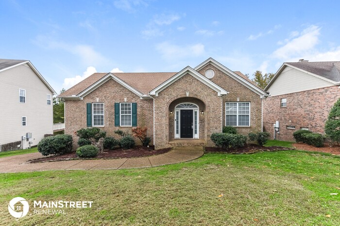 Foto principal - 145 Rose Garden Ln