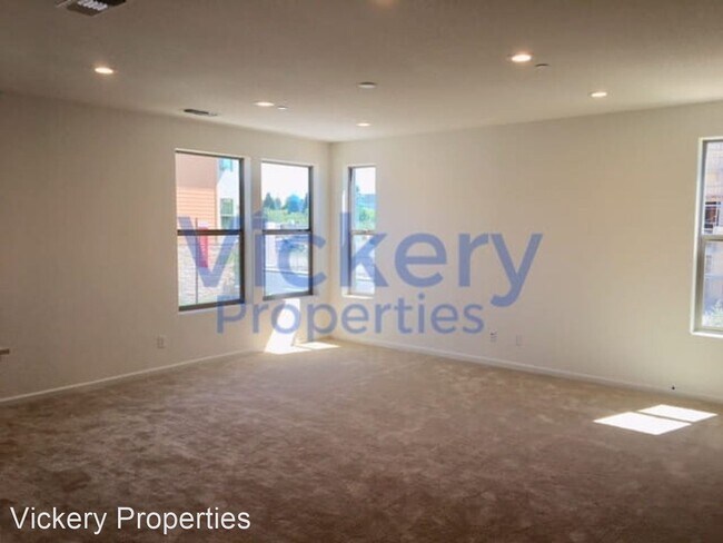 Building Photo - 4 br, 3.5 bath House - 5536 Metropolitan Way