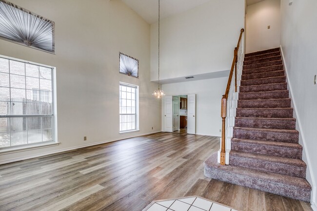 Foto del edificio - 4-BEDROOM IN WESTCREEK, NORTHSIDE ISD