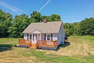 Building Photo - 2302 Lighthouse View Dr
