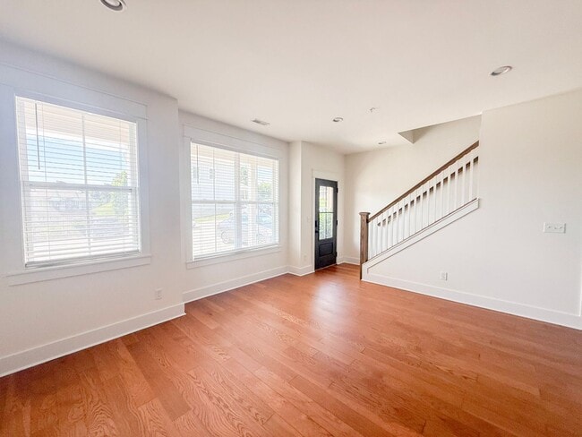 Building Photo - 208 Allison Way