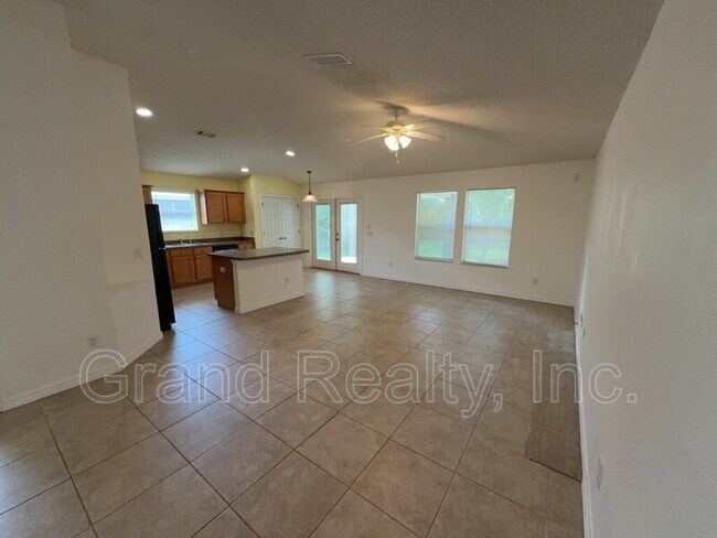 Foto del edificio - 4857 Makenna Cir