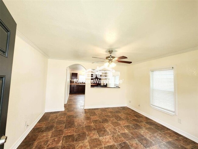 Building Photo - 1204 De Boll St