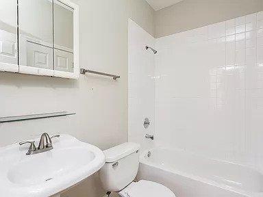 Foto del edificio - 1 bedroom in Chicago IL 60622