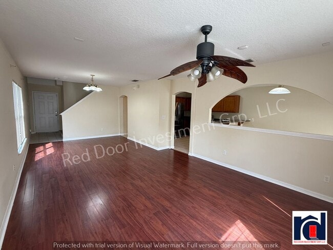 Building Photo - Beautiful 3 Bedroom 2.5 Bathroom Home ~ Wi...