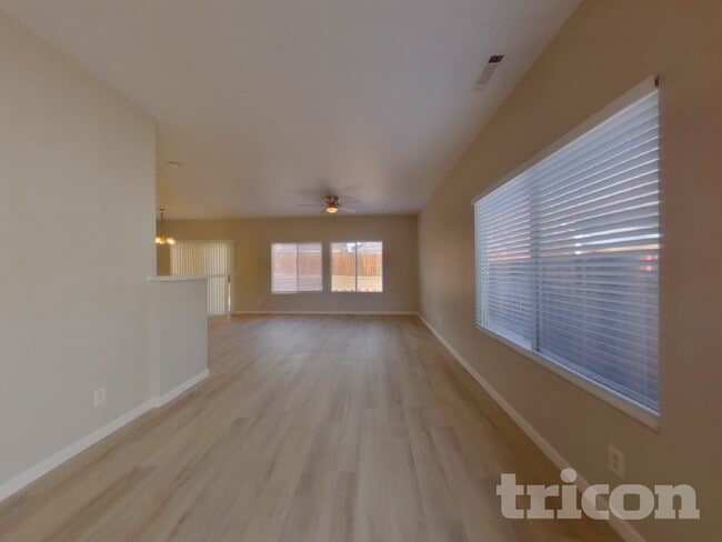 Building Photo - 9615 Stoney Creek Way