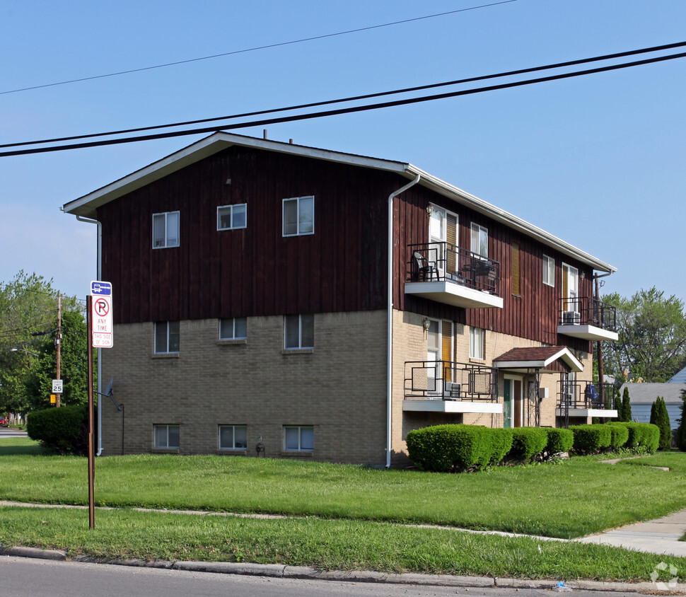 Primary Photo - 503 University St