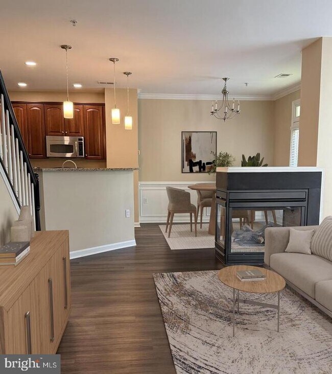 Foto del edificio - 6765 Hampton Bay Ln