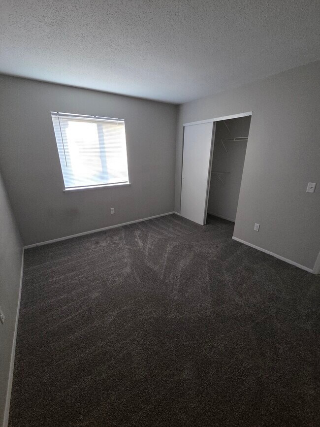 Foto del edificio - 3223 Schuetzen Ln