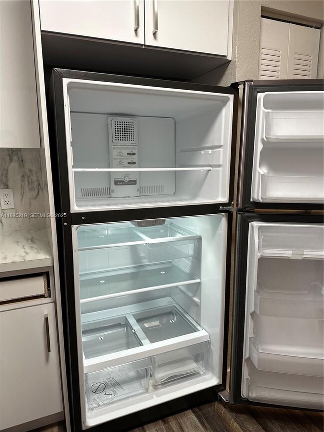 Foto del edificio - 15440 SW 284th St