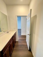 Building Photo - 10647 Cashew Run Ln