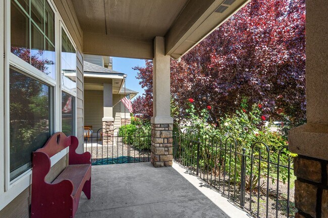 Foto del edificio - 4 Bedroom home Near Freeway in Meridian