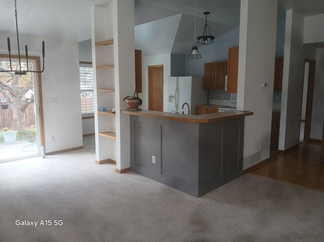 Building Photo - 501 Yuma Ct