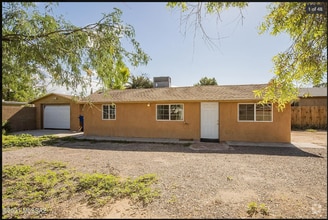 Building Photo - 1506 N Jones Blvd