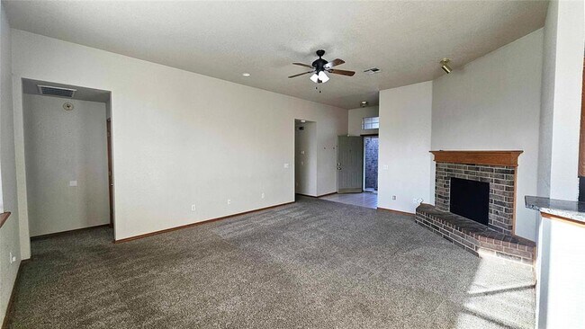 Foto del edificio - 4117 Gyrfalcon Dr