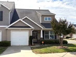 Building Photo - 7501 Oliver Park Dr