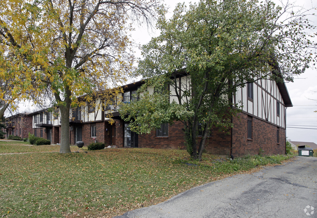 Primary Photo - 4516-4520 Thurston Ln
