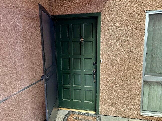 Building Photo - 5301 Balboa Blvd
