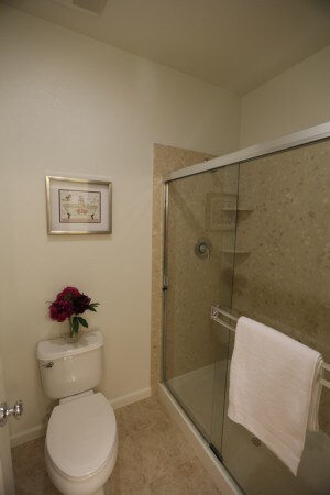 Building Photo - 1351 Westbury Dr