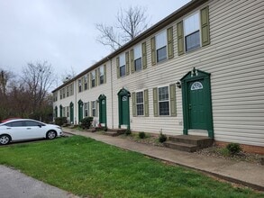 Building Photo - 103 Kayla Dr