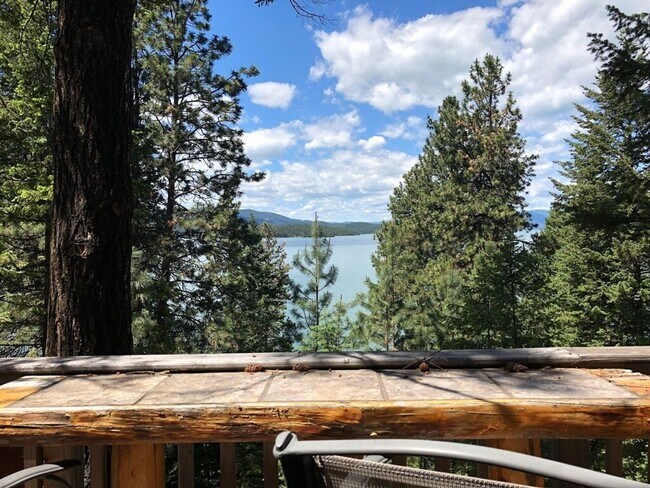 Foto del edificio - Nicholson- Rob's Place- House on Finley Po...