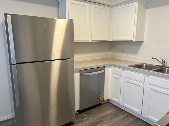 Foto del edificio - 2511 E Spruce St