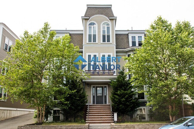 Foto del edificio - 111 Pleasant St