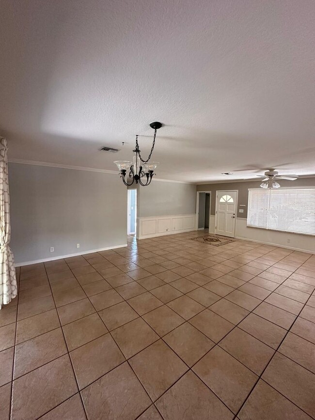 Photo - Beautiful 3/2 House in quiet neighborhood