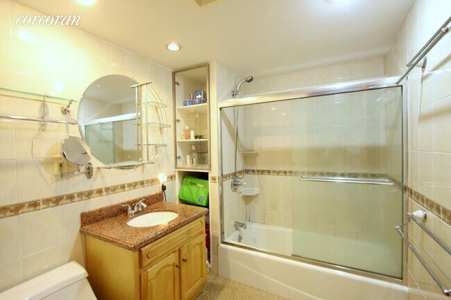 Foto del edificio - 291-295 Cherry St