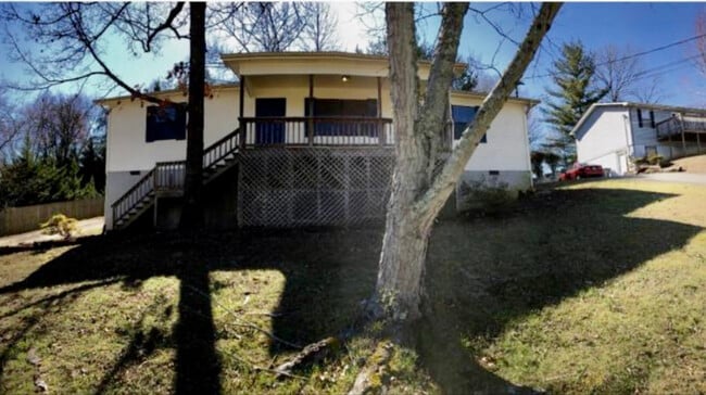 Building Photo - 2540 Chukar Rd